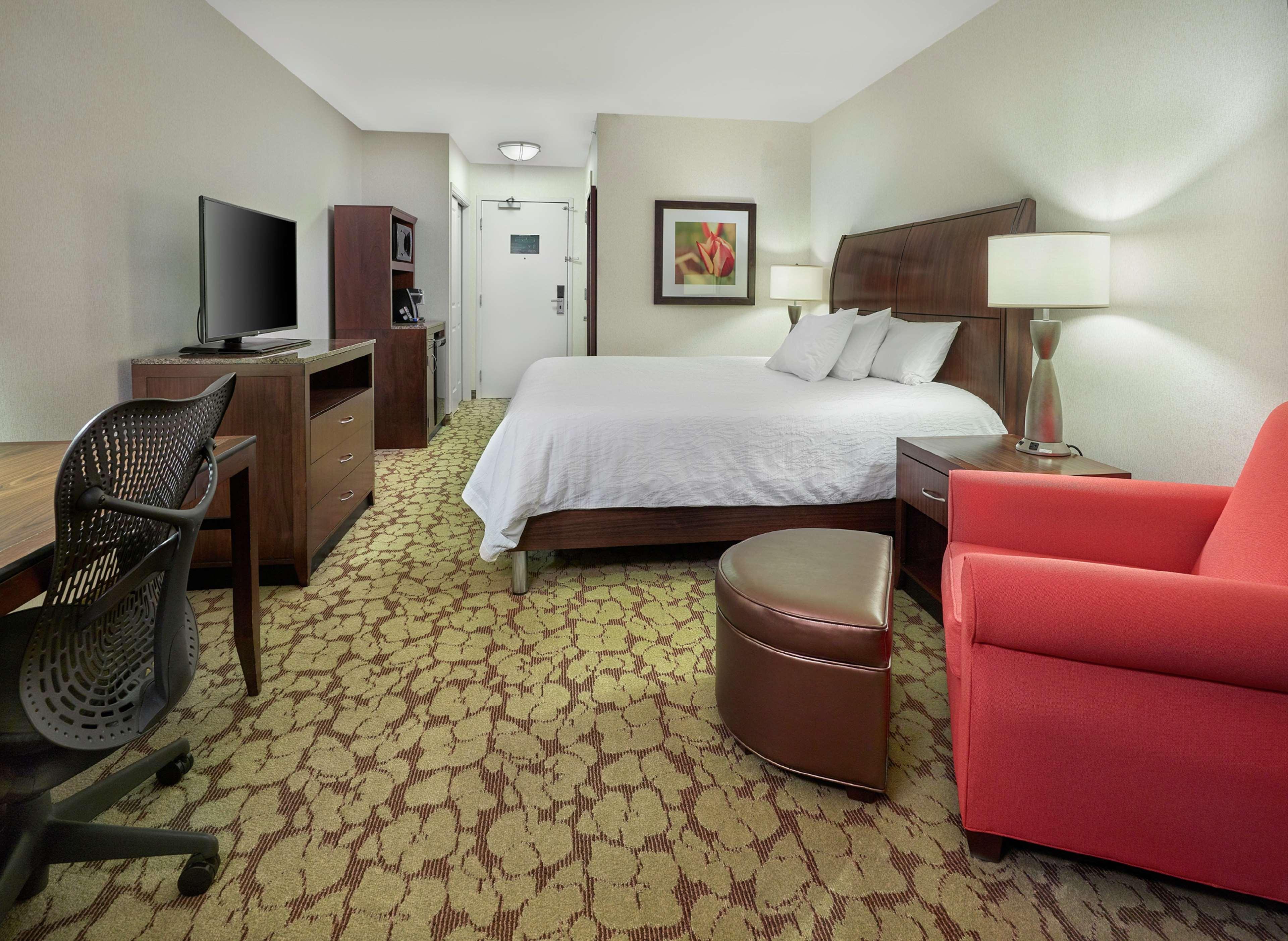 Hilton Garden Inn West Edmonton Buitenkant foto