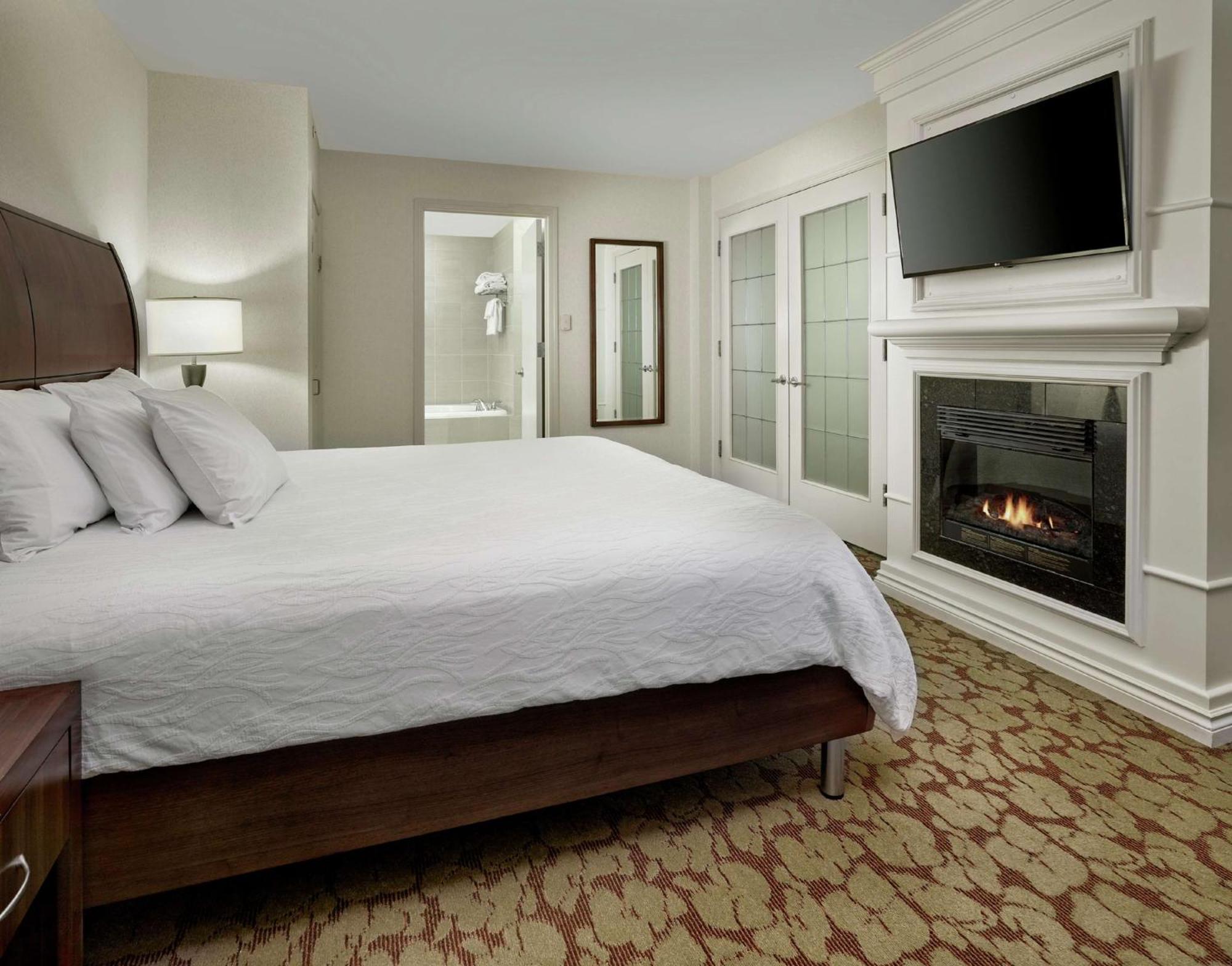 Hilton Garden Inn West Edmonton Buitenkant foto