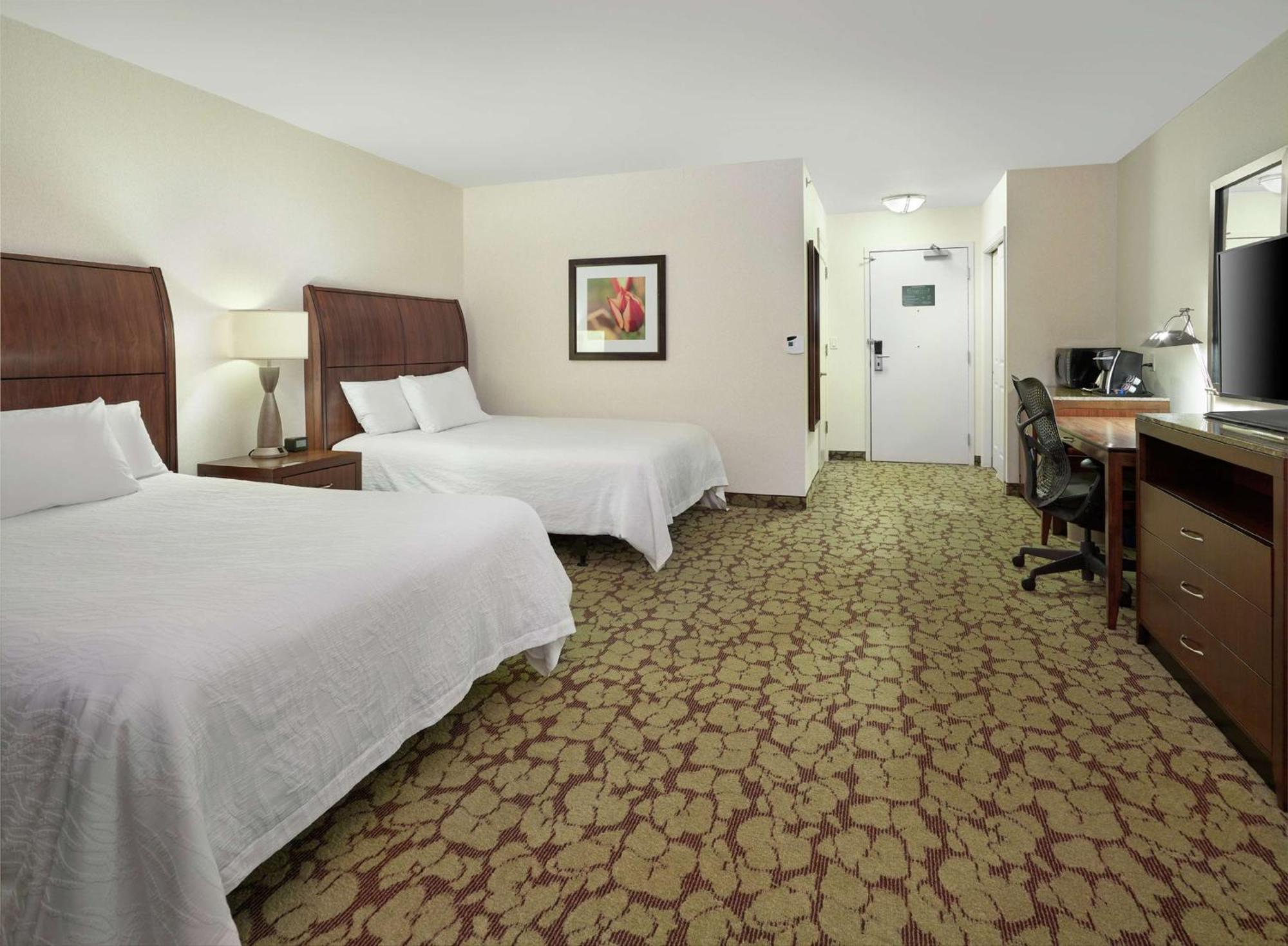 Hilton Garden Inn West Edmonton Buitenkant foto